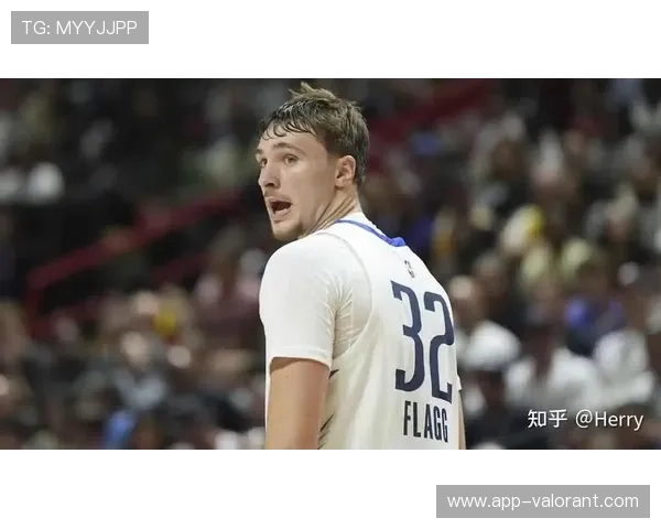 状元弗拉格挑战控卫新角色 独行侠探索培养新思路助力未来发展 状元弗拉格挑战控卫新角色 独行侠探索培养新思路助力未来发展