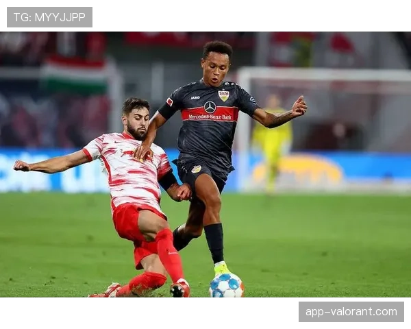 欧冠席位争夺战：霍芬海姆冲击前四关键战役